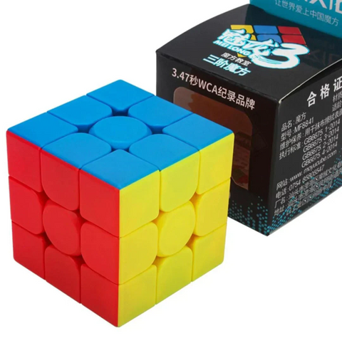 Pocket-Sized Cube – Brain-Teasing Fun Anywhere!